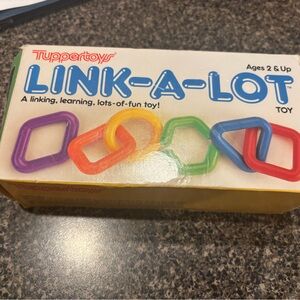 Vintage Tupperware link-a-lot